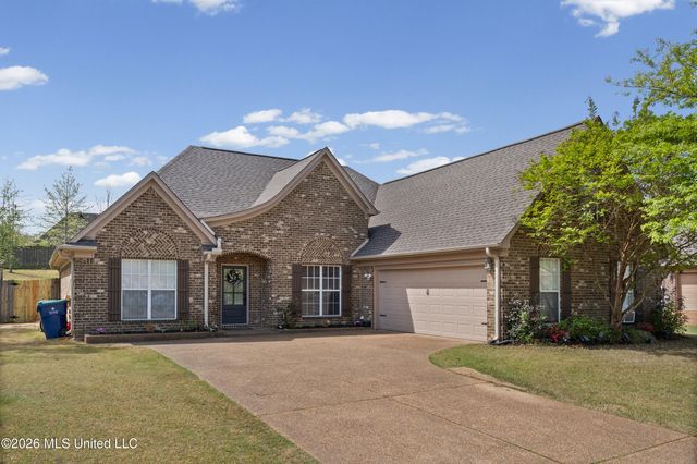 695 Robertson Way, Hernando, MS 38632