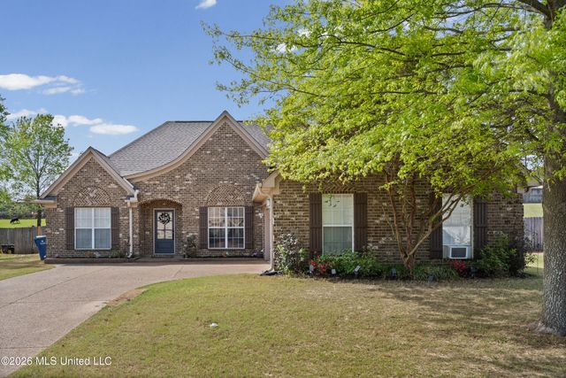 695 Robertson Way, Hernando, MS 38632