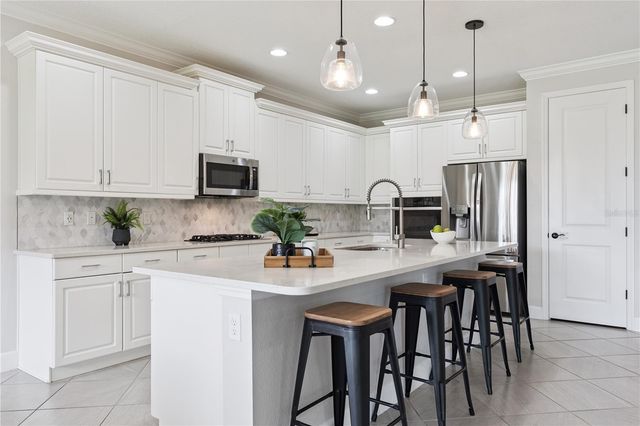 464 WEDGEWORTH LANE, Deland, FL 32724