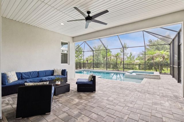 464 WEDGEWORTH LANE, Deland, FL 32724