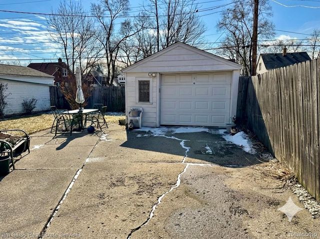 14056 E State Fair Street, Detroit, MI 48205