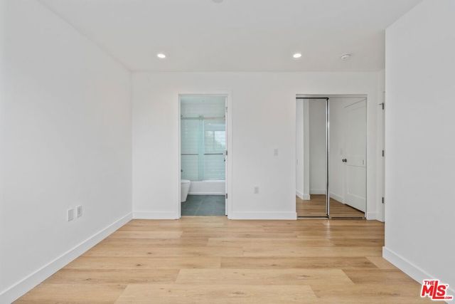 1060 S Bronson Avenue 1, Los Angeles, CA 90019