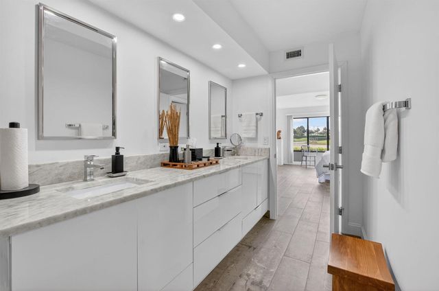 15354 Strathearn Drive 12601, Delray Beach, FL 33446