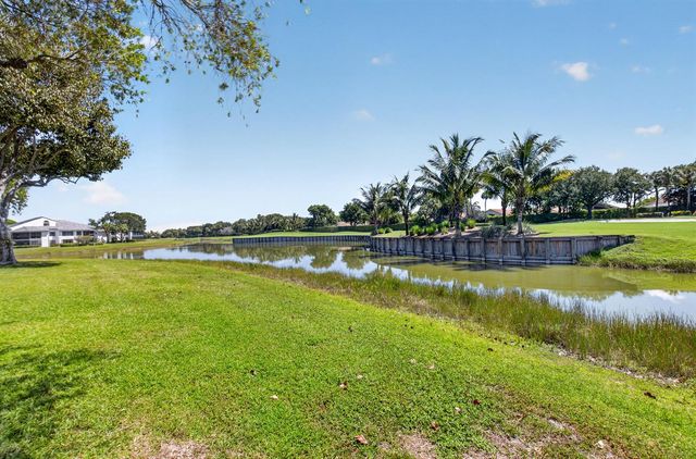15354 Strathearn Drive 12601, Delray Beach, FL 33446