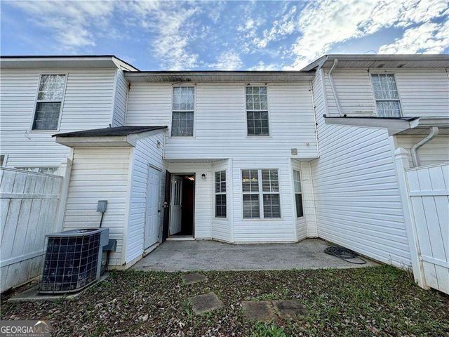 2285 Strathmoor Manor Drive, Lithonia, GA 30058