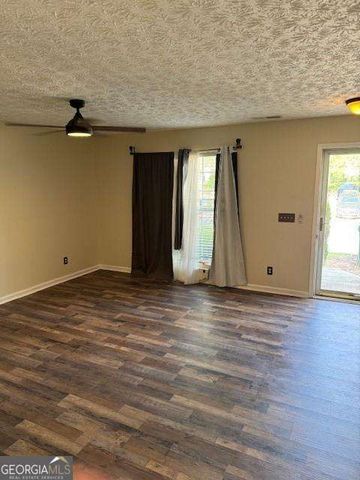 2285 Strathmoor Manor Drive, Lithonia, GA 30058