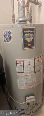 415 COUNTRY WAY, Mickleton, NJ 08056