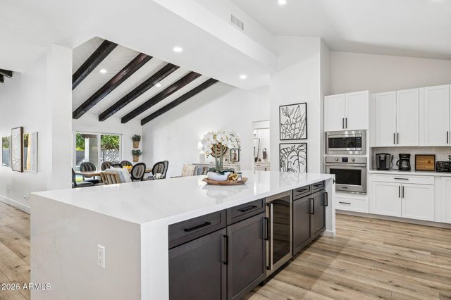 14241 N 54TH Street, Scottsdale, AZ 85254