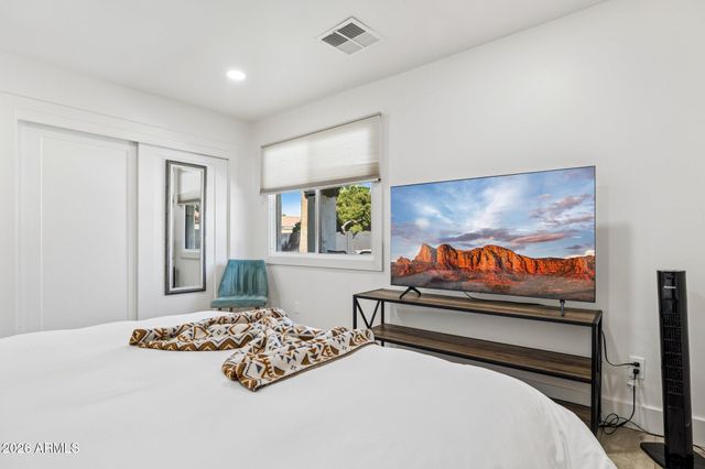 14241 N 54TH Street, Scottsdale, AZ 85254