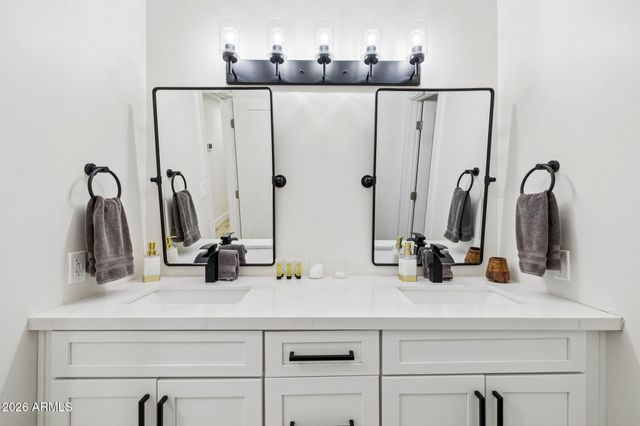 14241 N 54TH Street, Scottsdale, AZ 85254