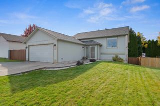216 S Corbin Ln, Greenacres, WA 99016