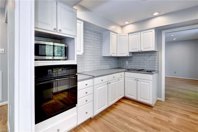 109 Holman RD, Williamsburg, VA 23185