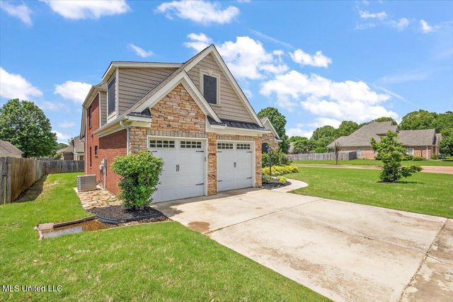 3273 S Devonshire Cove, Southaven, MS 38672