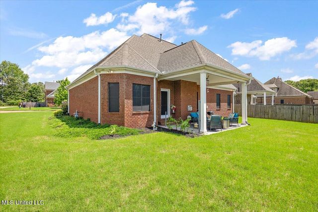 3273 S Devonshire Cove, Southaven, MS 38672
