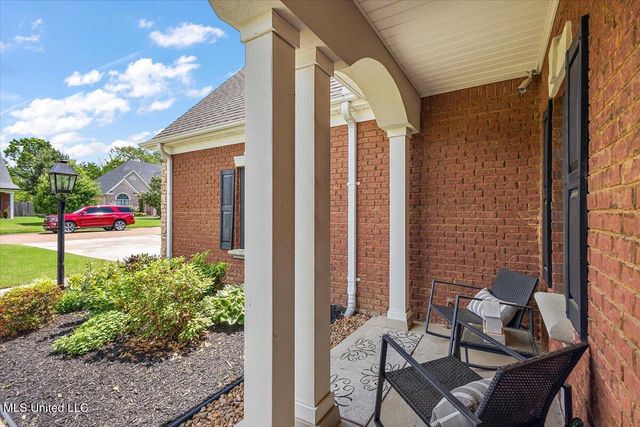 3273 S Devonshire Cove, Southaven, MS 38672