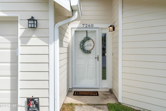 7260 EAGLES PERCH Drive, Jacksonville, FL 32244