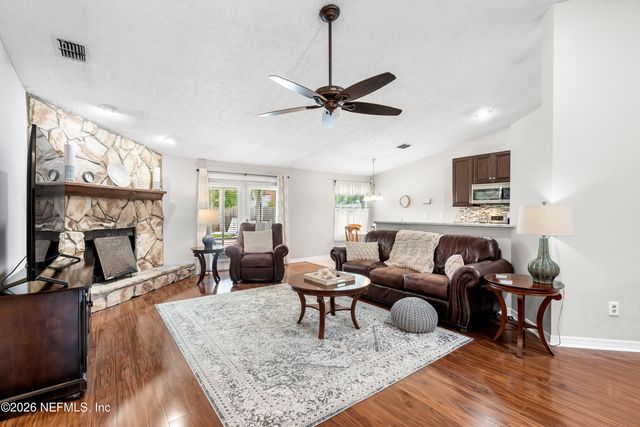 7260 EAGLES PERCH Drive, Jacksonville, FL 32244