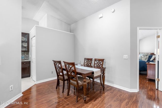 7260 EAGLES PERCH Drive, Jacksonville, FL 32244