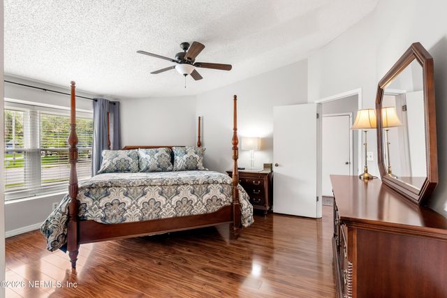 7260 EAGLES PERCH Drive, Jacksonville, FL 32244