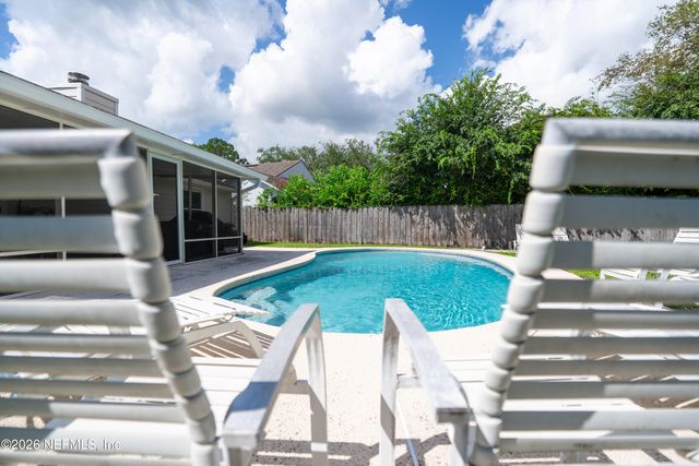 7260 EAGLES PERCH Drive, Jacksonville, FL 32244