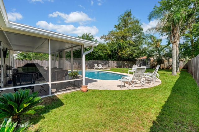 7260 EAGLES PERCH Drive, Jacksonville, FL 32244