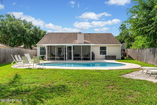 7260 EAGLES PERCH Drive, Jacksonville, FL 32244