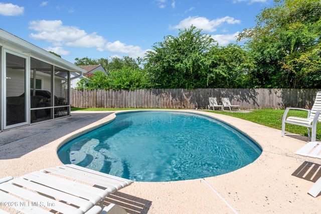 7260 EAGLES PERCH Drive, Jacksonville, FL 32244