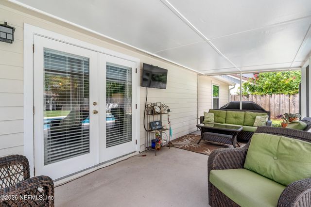 7260 EAGLES PERCH Drive, Jacksonville, FL 32244