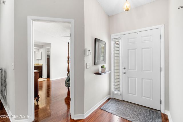 7260 EAGLES PERCH Drive, Jacksonville, FL 32244