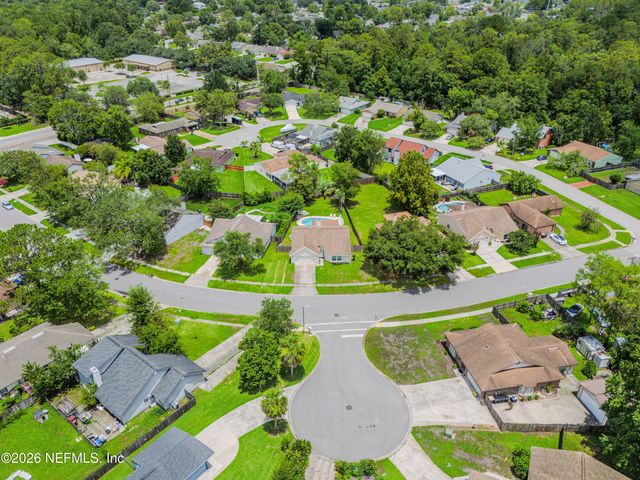 7260 EAGLES PERCH Drive, Jacksonville, FL 32244