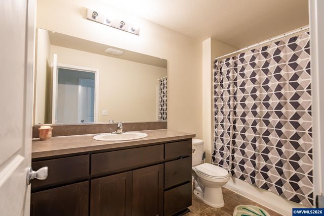 1006 S View Dr, Molalla, OR 97038
