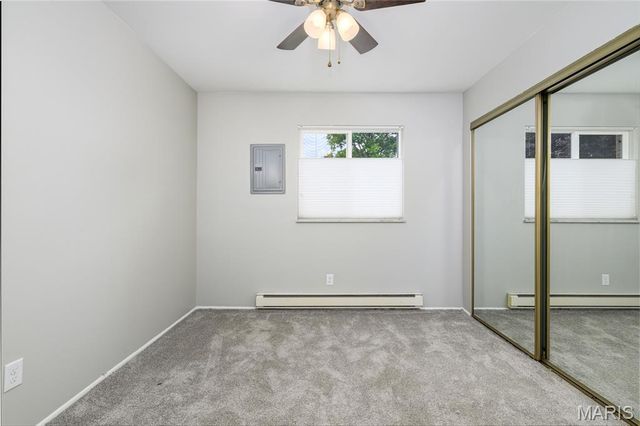 10083 Sakura Drive C, St Louis, MO 63128
