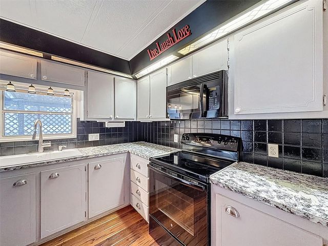 31 NEW FAWN COURT 22, Safety Harbor, FL 34695