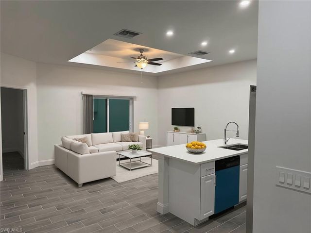 317-319 Ichabod AVE, Lehigh Acres, FL 33973