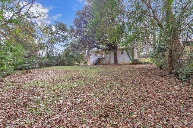 106 NOTTINGHAM Court, Montgomery, AL 36109