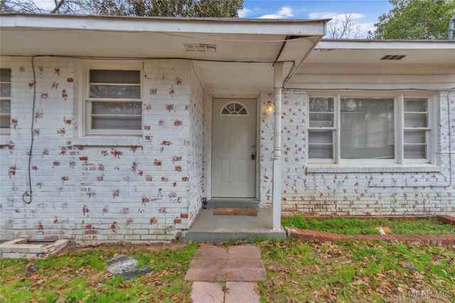 106 NOTTINGHAM Court, Montgomery, AL 36109