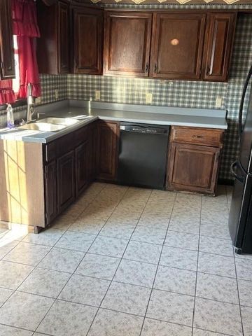 316 E 14th Street, Maryville, MO 64468