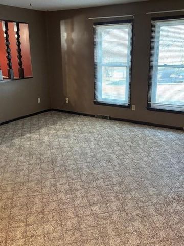 316 E 14th Street, Maryville, MO 64468