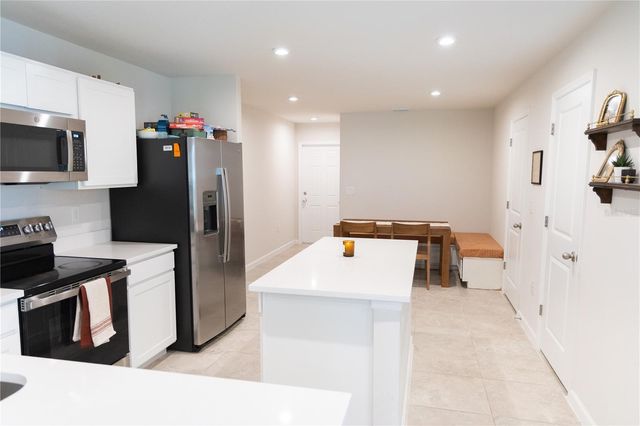 11402 SPECTACLED DRIVE, New Port Richey, FL 34654