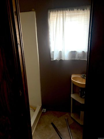 12723 Packer Dr, Shannon Hills, AR 72103