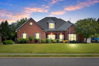 2818 Silver Springs Ct, Murfreesboro, TN 37128