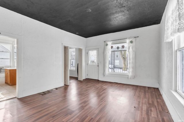 433 Freeman Street, Kendallville, IN 46755