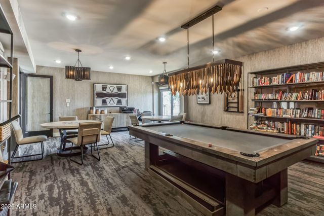 2727 E UNVERSITY Drive 106, Tempe, AZ 85281