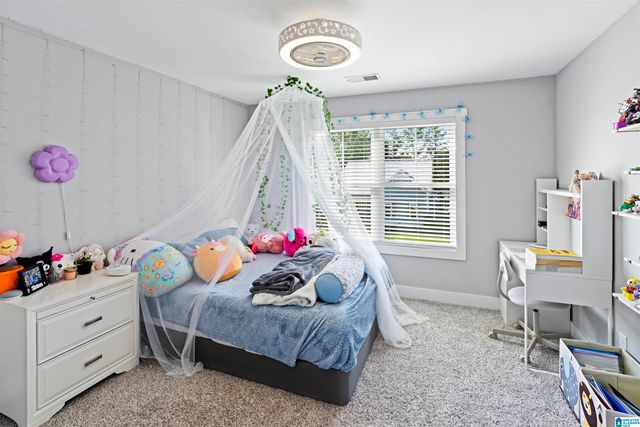 2024 ADAMS RIDGE DRIVE, Chelsea, AL 35043