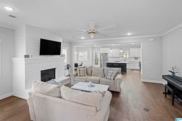 2024 ADAMS RIDGE DRIVE, Chelsea, AL 35043