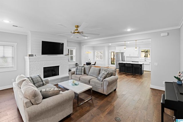 2024 ADAMS RIDGE DRIVE, Chelsea, AL 35043