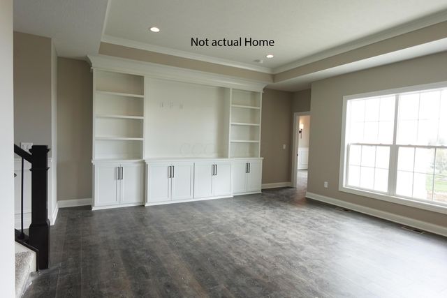 3388 Sandbar Drive, Lewis Center, OH 43035