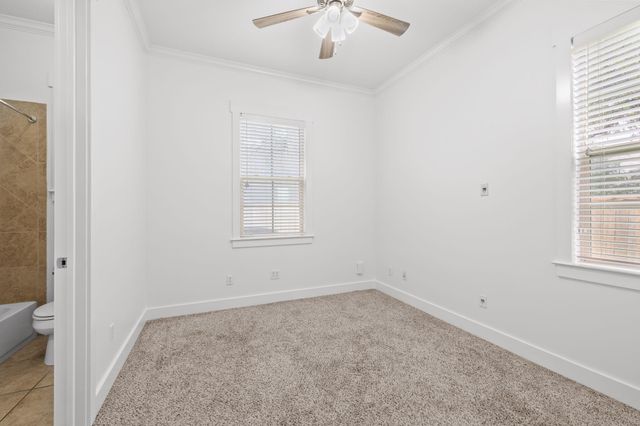 1607 Chelsea LN, Austin, TX 78704