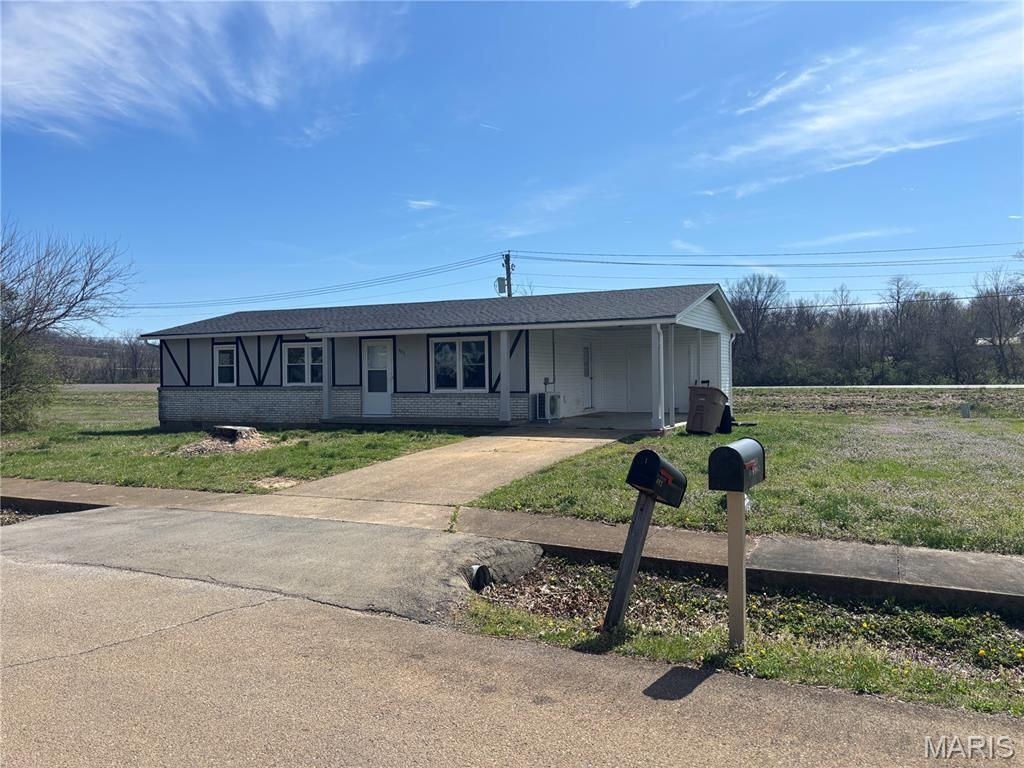 403 Matthews Street, Fredericktown, MO 63645
