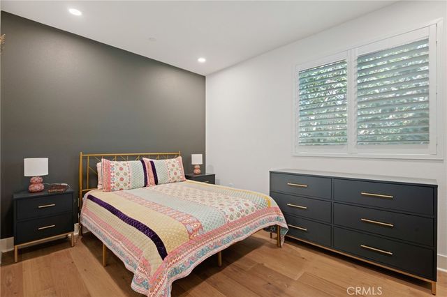 44 Coronado Street 202, Ventura, CA 93001